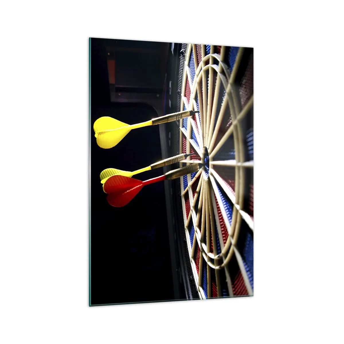 Glasbild - Bild auf glas - Eine Dartscheibe mit getroffenen Darts auf schwarzem Hintergrund - 70x100cm - Auf den Punkt gebracht - Moderne Wanddekoration für Wohnzimmer und Schlafzimmer ARTTOR