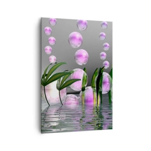 Bild auf Leinwand - Leinwandbild - Grüne Blätter und rosa Blasen über dem Wasser auf grauem Hintergrund - 70x100cm - Eine reflektierende Komposition aus Leichtigkeit und Leben - Moderne Wanddekoration für Wohnzimmer und Schlafzimmer ARTTOR
