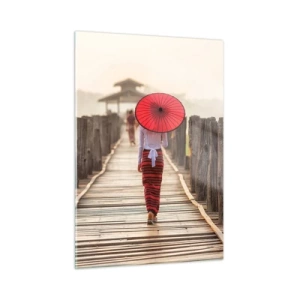 Glasbild - Bild auf glas - Eine Frau mit einem roten Regenschirm auf einer Holzbrücke - 50x70cm - Auf der alten Brücke - Moderne Wanddekoration für Wohnzimmer und Schlafzimmer ARTTOR