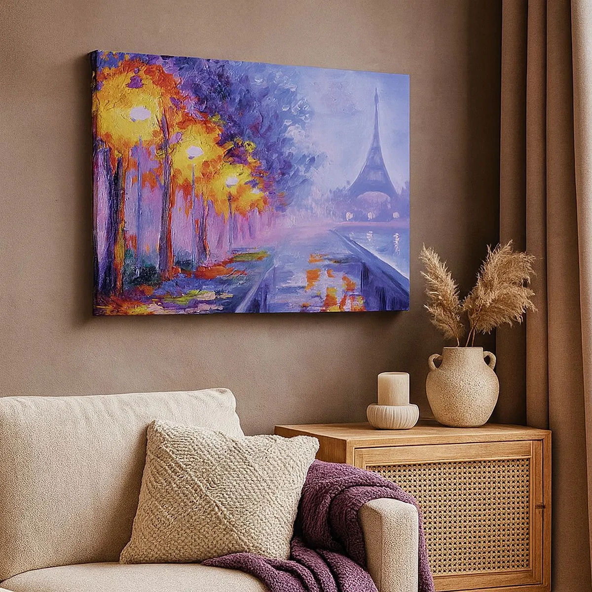 Bild auf Leinwand - Leinwandbild - Eine Allee mit Lampen in Paris mit dem Eiffelturm im Hintergrund - 70x50cm - Ein Traumspaziergang - Moderne Wanddekoration für Wohnzimmer und Schlafzimmer ARTTOR