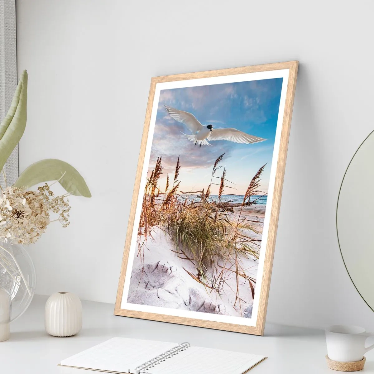 Poster in einem Rahmen aus heller Eiche - Wind vom Meer - 30x40 cm