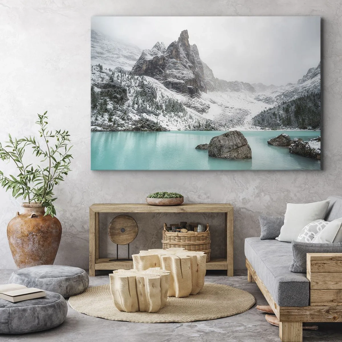 Bild auf Leinwand - Leinwandbild - Eine Berglandschaft mit einem See, umgeben von schneebedeckten Gipfeln - 120x80cm - Auf der Hut - Moderne Wanddekoration für Wohnzimmer und Schlafzimmer ARTTOR