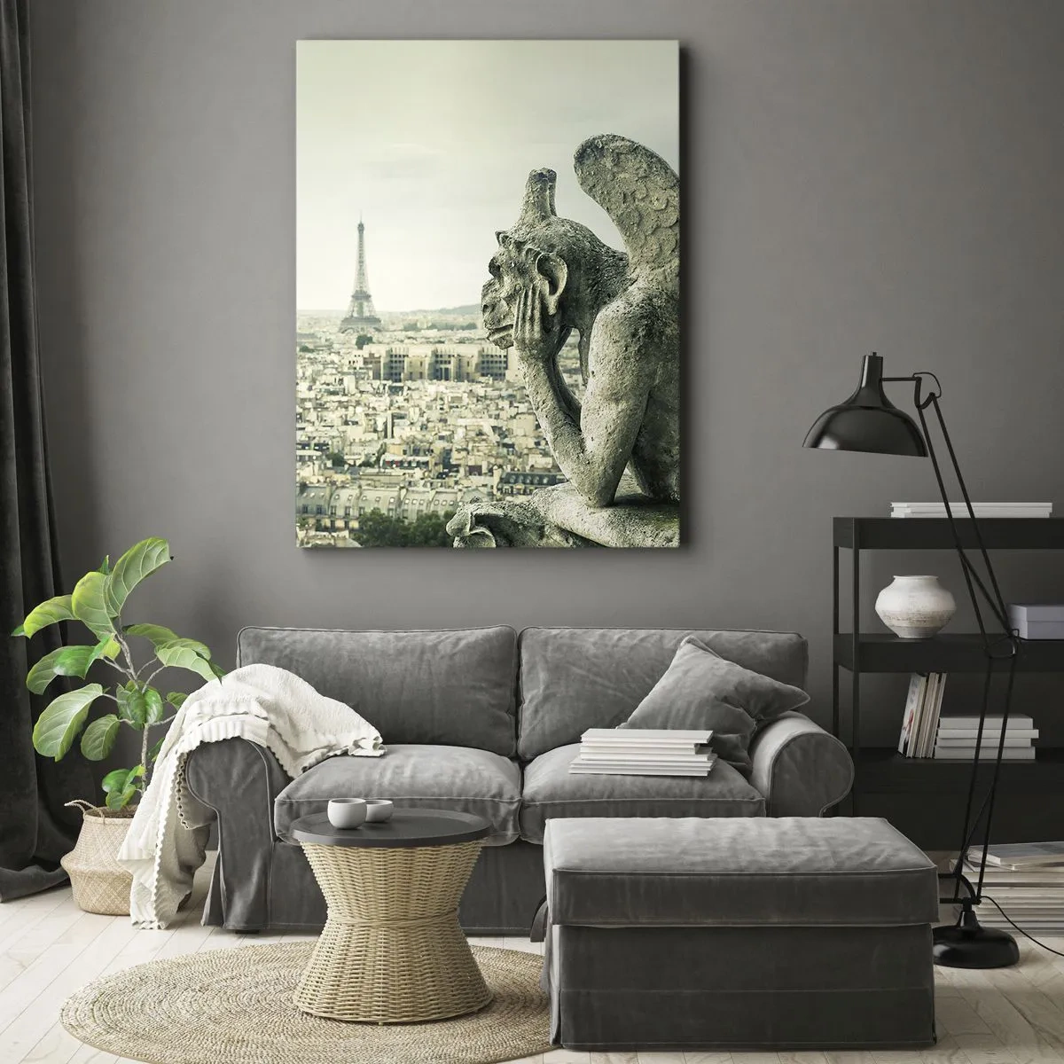 Bild auf Leinwand - Leinwandbild - Wasserspeier mit Blick auf die Skyline von Paris und den Eiffelturm - 80x120cm - Pariser Plaudern - Moderne Wanddekoration für Wohnzimmer und Schlafzimmer ARTTOR