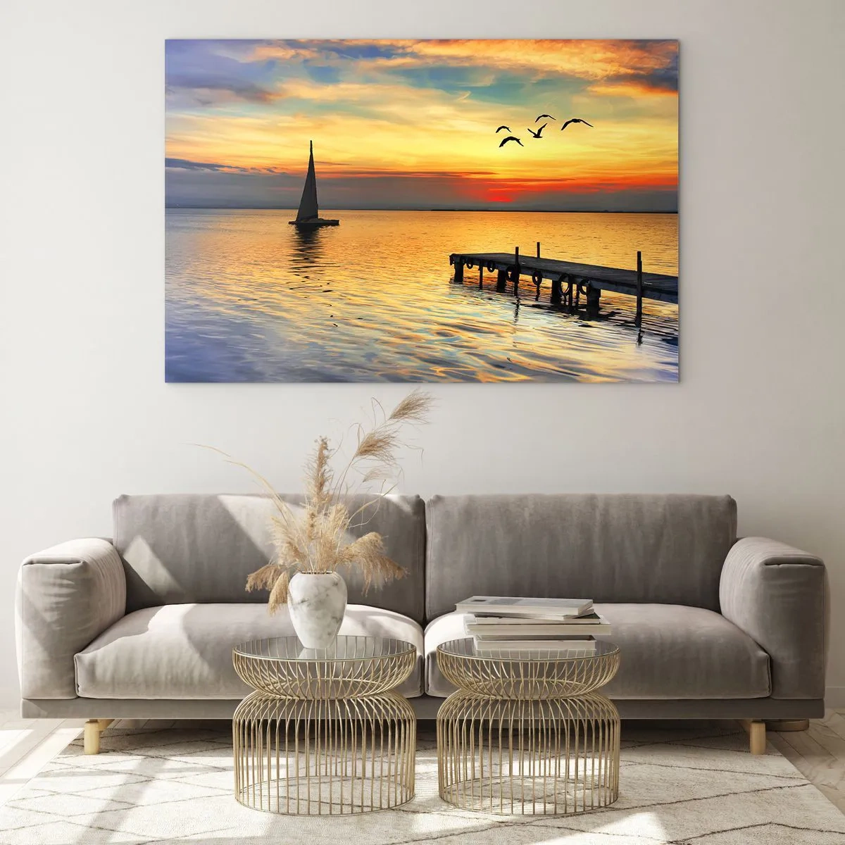 Glasbild - Bild auf glas - Segelboot und Pier bei Sonnenuntergang auf einem ruhigen See - 120x80cm - Abendrückkehr - Moderne Wanddekoration für Wohnzimmer und Schlafzimmer ARTTOR