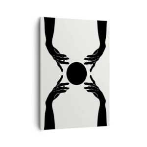 Bild auf Leinwand - Leinwandbild - Schwarze Hände in einer symmetrischen Komposition mit einer Kugel - 70x100cm - Geheimes Zeichen - Moderne Wanddekoration für Wohnzimmer und Schlafzimmer ARTTOR