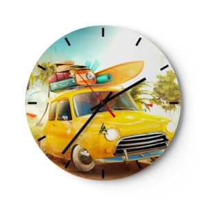 Wanduhr - Glasuhr - Ein gelbes Auto mit Gepäck und einem Surfbrett - 30x30cm - Eine Reise für mehr als ein Lächeln - Moderne Wanddekoration für Wohnzimmer, Küche und Schlafzimmer ARTTOR