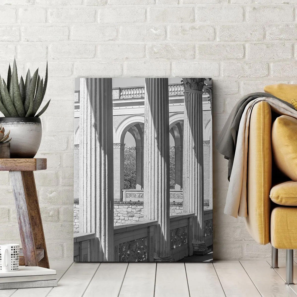 Bild auf Leinwand - Leinwandbild - Sonnige Arkade - 65x120 cm