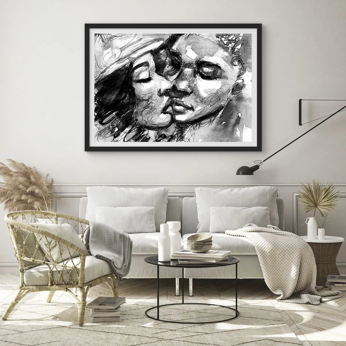 Poster in einem schwarzem Rahmen - Ein schwarz-weißes Aquarell, das einen intimen Moment zwischen zwei Menschen darstellt. - 70x50cm - Zärtlicher Moment - Moderne Wanddekoration für Wohnzimmer und Schlafzimmer ARTTOR
