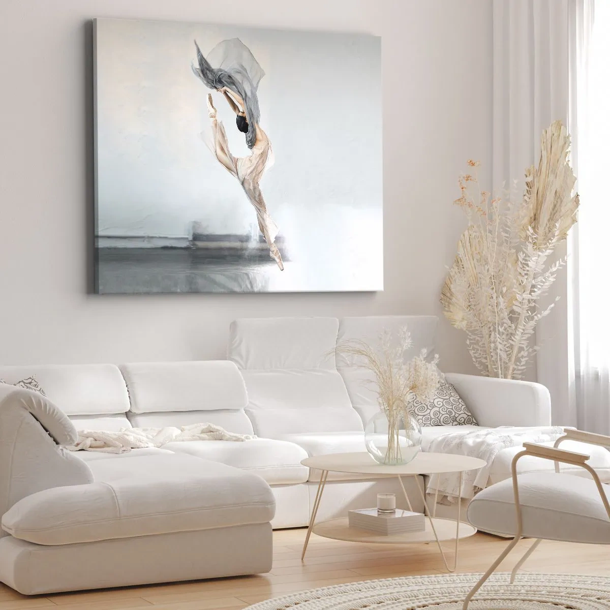 Bild auf Leinwand - Leinwandbild - Eine Tänzerin in dynamischer Bewegung vor hellem Hintergrund - 70x50cm - Im Tanzrausch - Moderne Wanddekoration für Wohnzimmer und Schlafzimmer ARTTOR