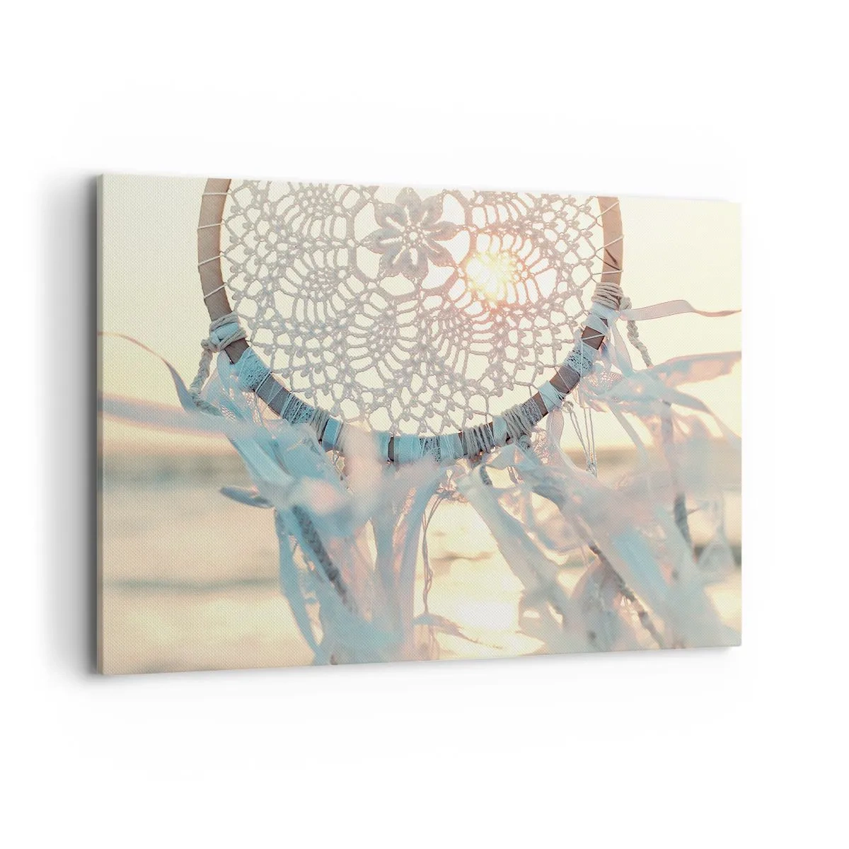 Bild auf Leinwand - Leinwandbild - Ein zarter Traumfänger vor dem Hintergrund der untergehenden Sonne - 100x70cm - Totem aus Spitze - Moderne Wanddekoration für Wohnzimmer und Schlafzimmer ARTTOR