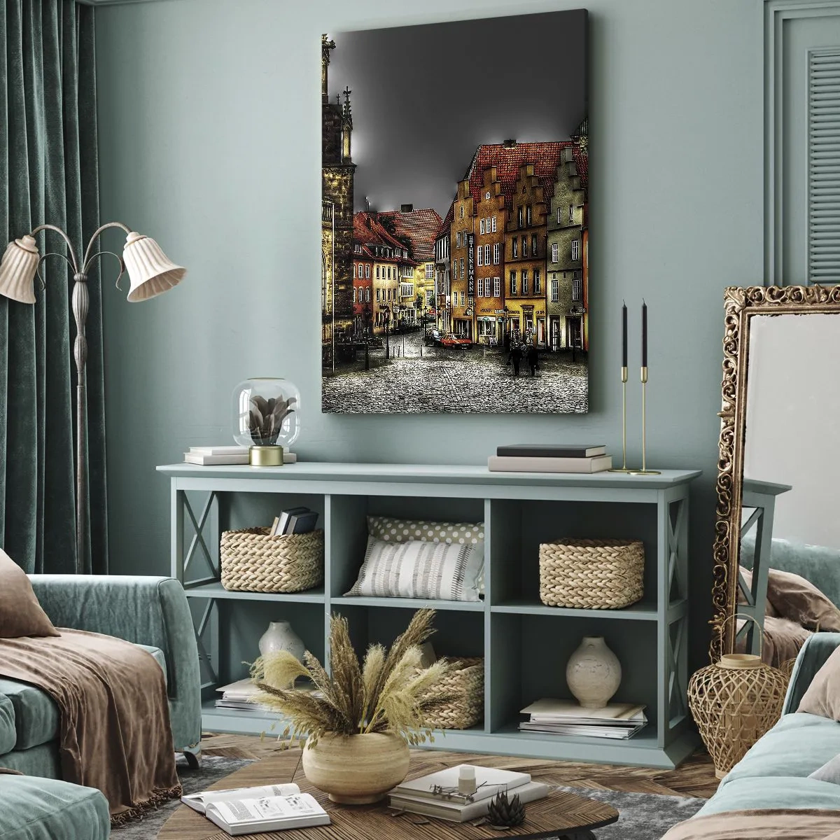 Bild auf Leinwand - Leinwandbild - Bunte Mietshäuser auf einer Kopfsteinpflasterstraße in der historischen Stadt - 70x100cm - Es fehlt nur noch ein verzaubertes Taxi - Moderne Wanddekoration für Wohnzimmer und Schlafzimmer ARTTOR