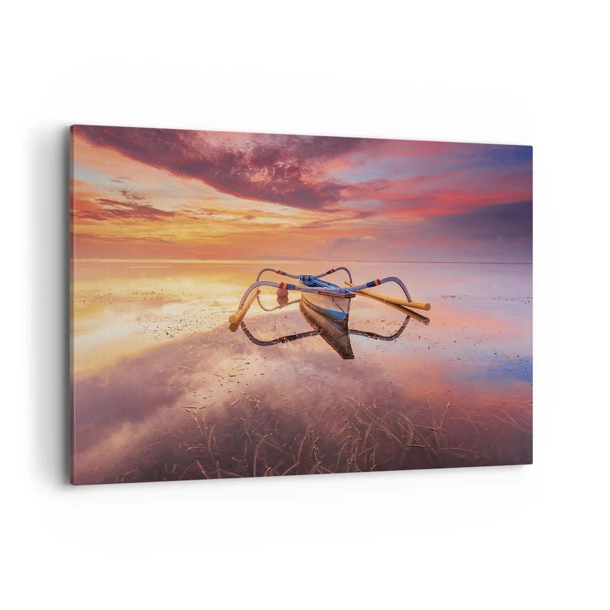 Bild auf Leinwand - Leinwandbild - Ein Boot auf ruhigem Wasser bei Sonnenuntergang - 100x70cm - Die Ruhe eines tropischen Abends - Moderne Wanddekoration für Wohnzimmer und Schlafzimmer ARTTOR