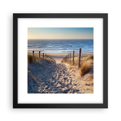 Poster in einem schwarzem Rahmen - Das Rauschen des Meeres, der Gesang der Vögel, ein wilder Strand im Gras ... - 30x30 cm