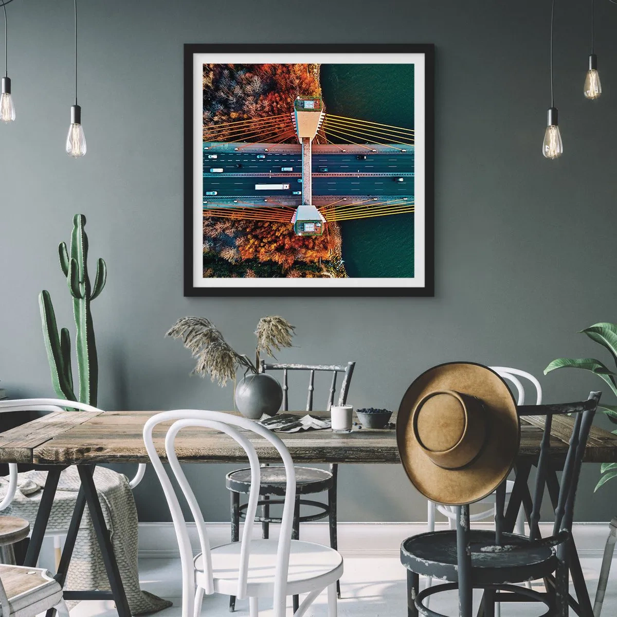 Poster in einem schwarzem Rahmen - Jenseits der Gewässer, jenseits der Wälder - 30x30 cm