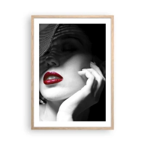 Poster in einem Rahmen aus heller Eiche - Eine Studie in Scharlachrot - 50x70 cm