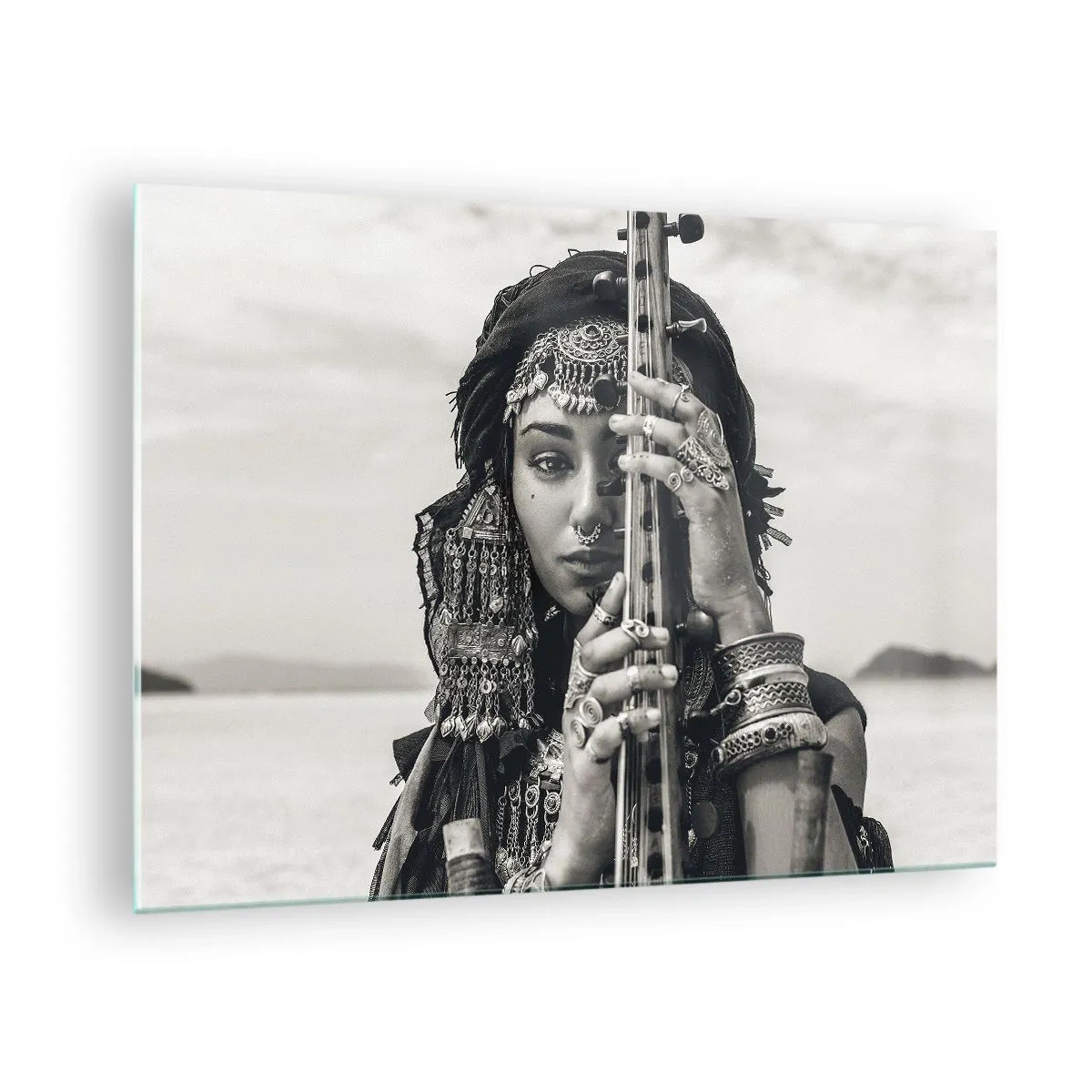 Glasbild - Bild auf glas - Frau mit orientalischem Schmuck und einem Instrument - 70x50cm - Die Musik des Orients selbst - Moderne Wanddekoration für Wohnzimmer und Schlafzimmer ARTTOR