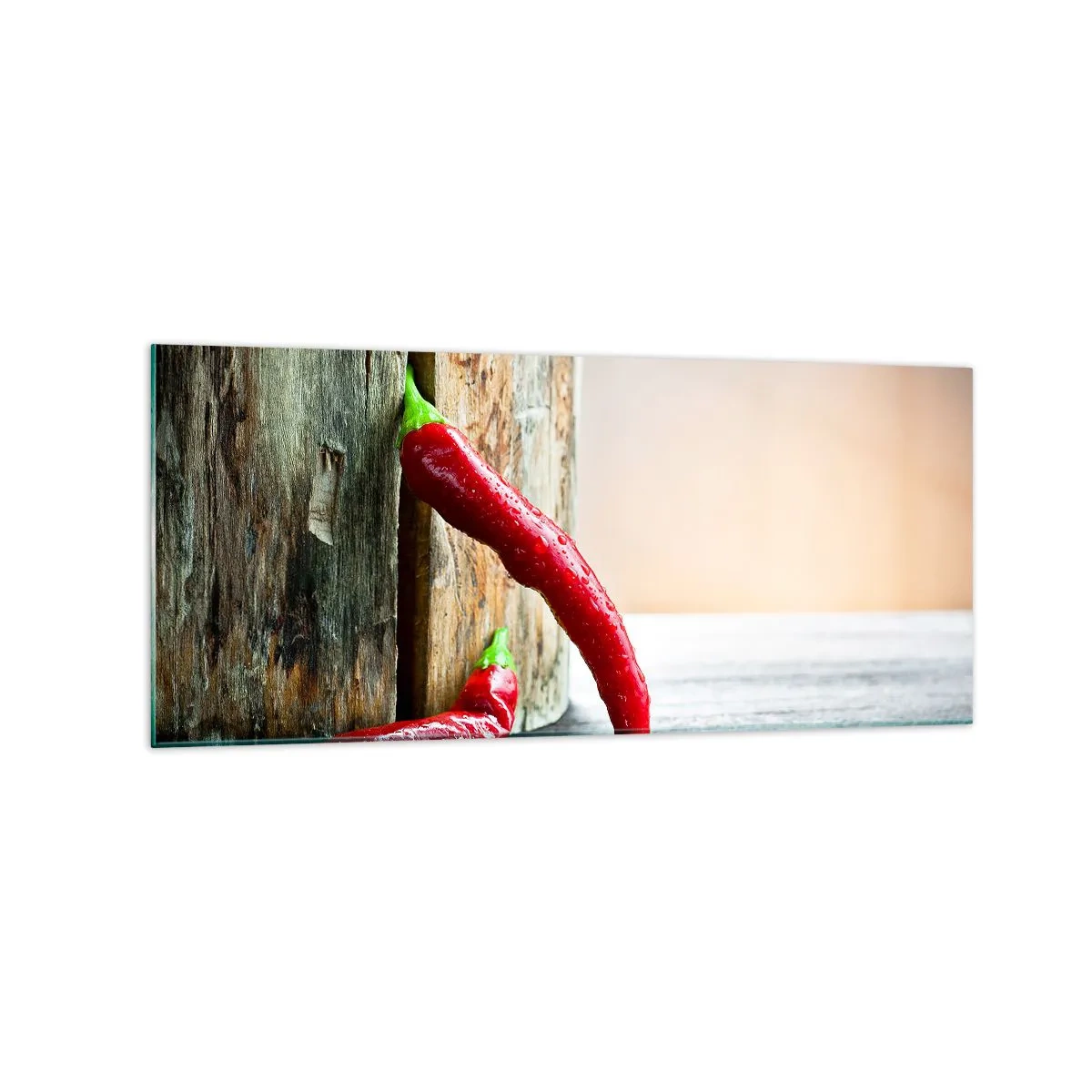 Glasbild - Bild auf glas - Zwei rote Chilischoten auf einem hölzernen Hintergrund mit rustikalem Akzent - 120x50cm - Red hot chili peppers - Moderne Wanddekoration für Wohnzimmer und Schlafzimmer ARTTOR