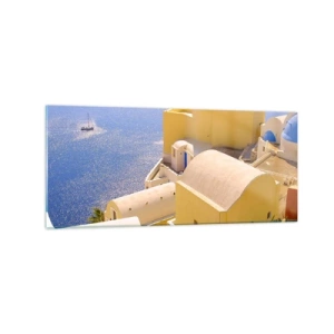 Glasbild - Bild auf glas - Griechische Architektur mit Meerblick und einem Boot im Hintergrund - 120x50cm - Griechische Landschaft in Weiß und Blau - Moderne Wanddekoration für Wohnzimmer und Schlafzimmer ARTTOR