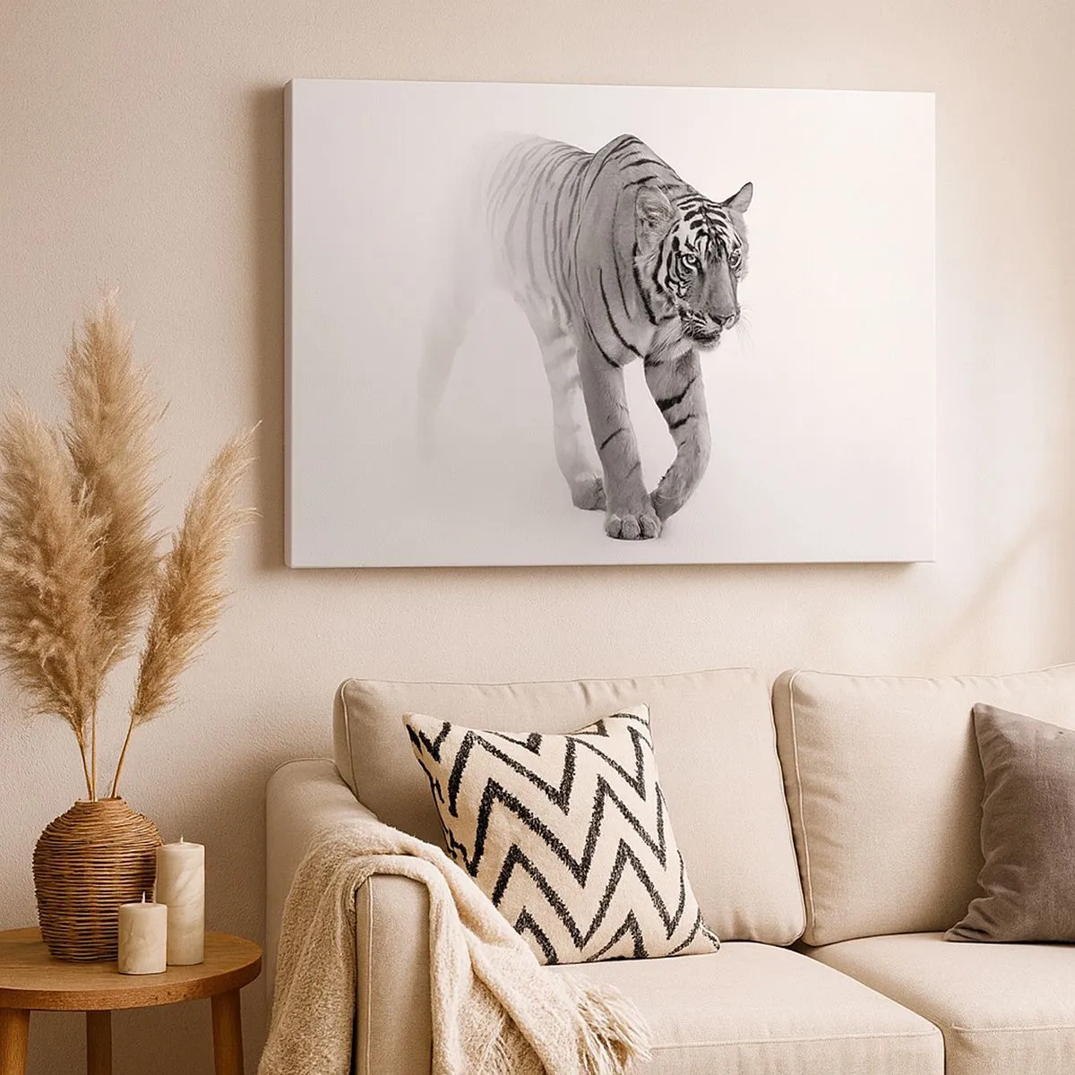 Bild auf Leinwand - Leinwandbild - Ein Tiger taucht aus dem Nebel auf - 70x50cm - Im Nebel gelauert - Moderne Wanddekoration für Wohnzimmer und Schlafzimmer ARTTOR