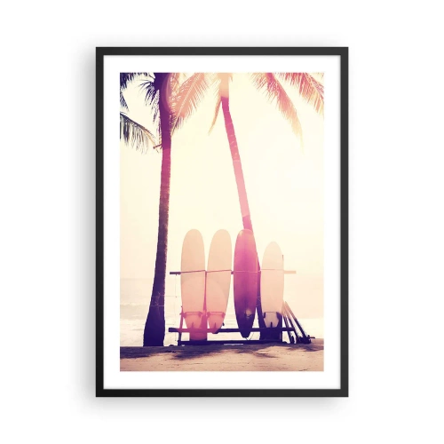 Poster in einem schwarzem Rahmen - Surfbretter aufgereiht unter Palmen am Strand - 50x70cm - Es wird ein toller Tag - Moderne Wanddekoration für Wohnzimmer und Schlafzimmer ARTTOR