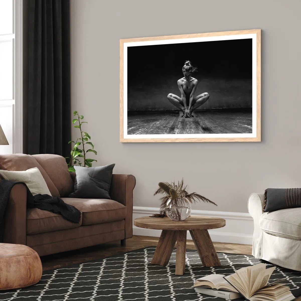 Poster in einem Rahmen aus heller Eiche - Konzentration der Tanzenergie - 70x50 cm
