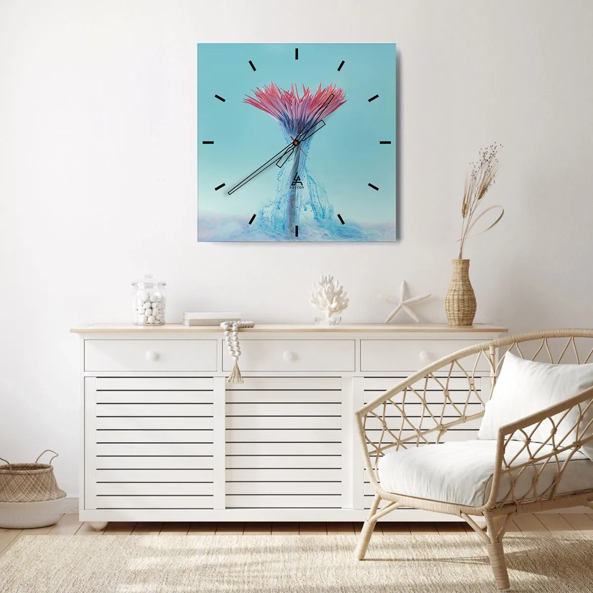 Wanduhr - Glasuhr - Eine rosa und blaue Blume in einem künstlerischen Arrangement vor einem pastellfarbenen Hintergrund - 30x30cm - In einer belebenden Umarmung - Moderne Wanddekoration für Wohnzimmer und Schlafzimmer ARTTOR