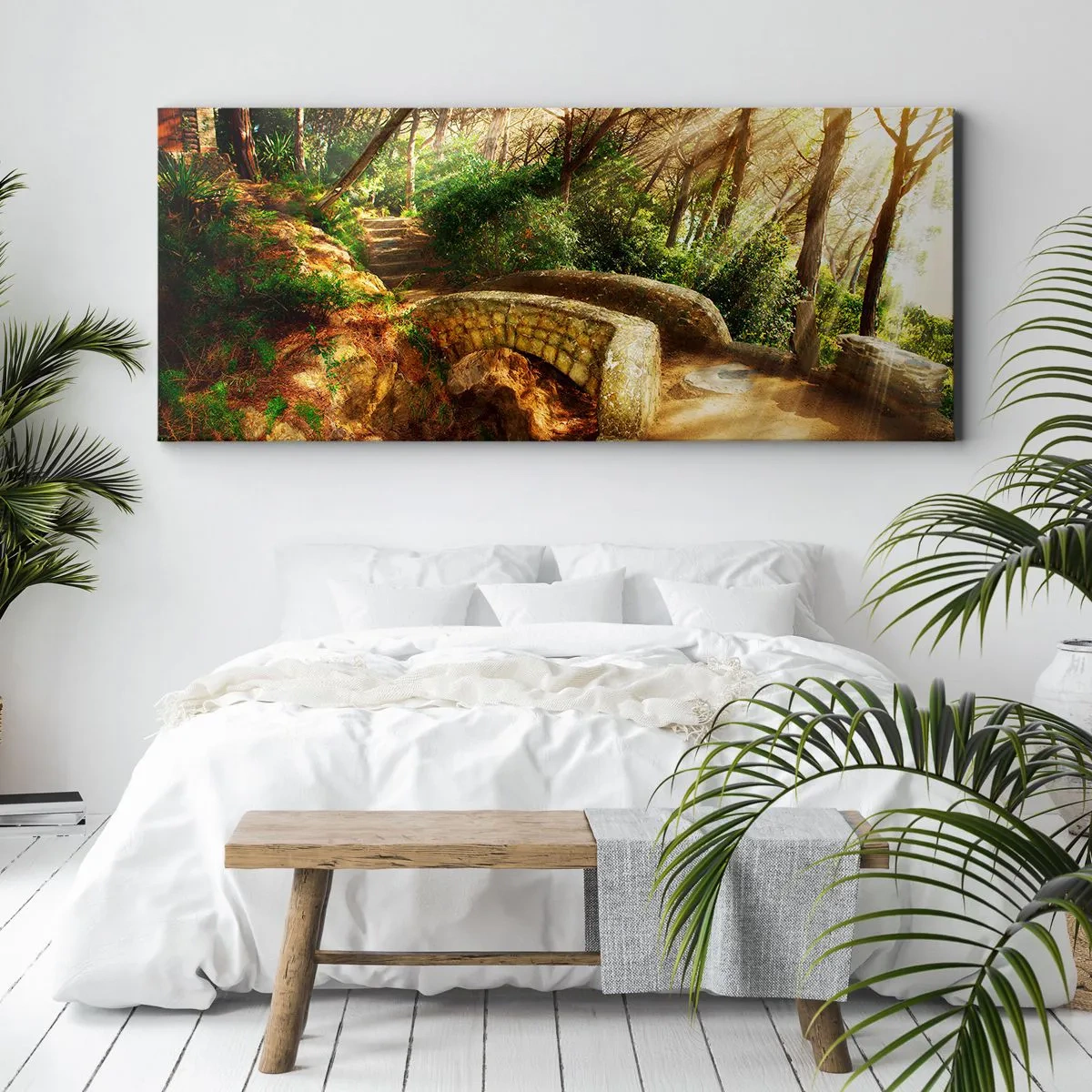 Bild auf Leinwand - Leinwandbild - Waldlandschaft mit Sonnenstrahlen und einer Steinbrücke - 160x50cm - Direkt von der Brücke in den Märchenwald - Moderne Wanddekoration für Wohnzimmer und Schlafzimmer ARTTOR