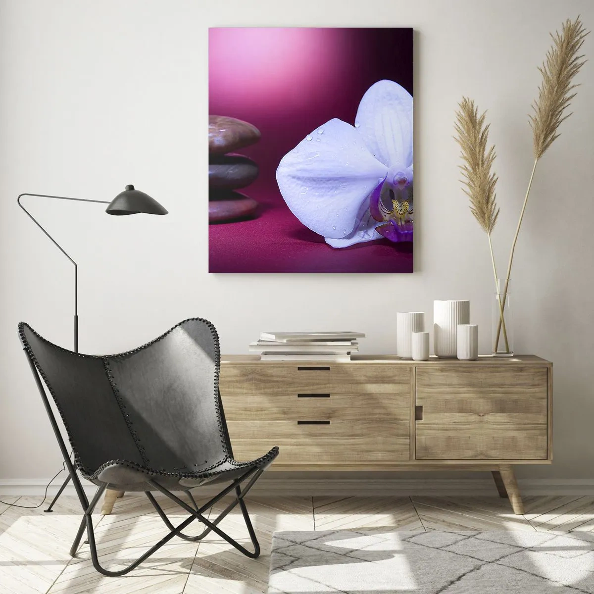 Glasbild - Bild auf glas - Weiße Orchidee und Steine auf rosa Hintergrund - 80x120cm - Eine Studie der Frische in Lila - Moderne Wanddekoration für Wohnzimmer und Schlafzimmer ARTTOR
