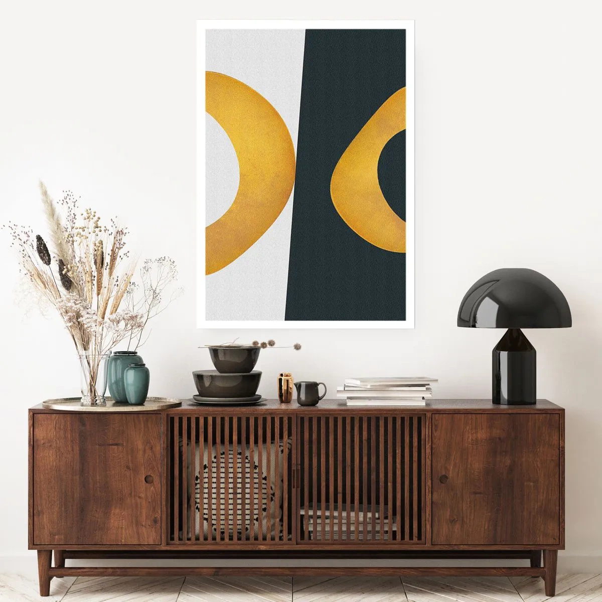 Poster - Eine abstrakte Komposition mit dominanten goldenen und dunkelgrünen Formen. - 50x70cm - Erstens: Gold - Moderne Wanddekoration für Wohnzimmer und Schlafzimmer ARTTOR