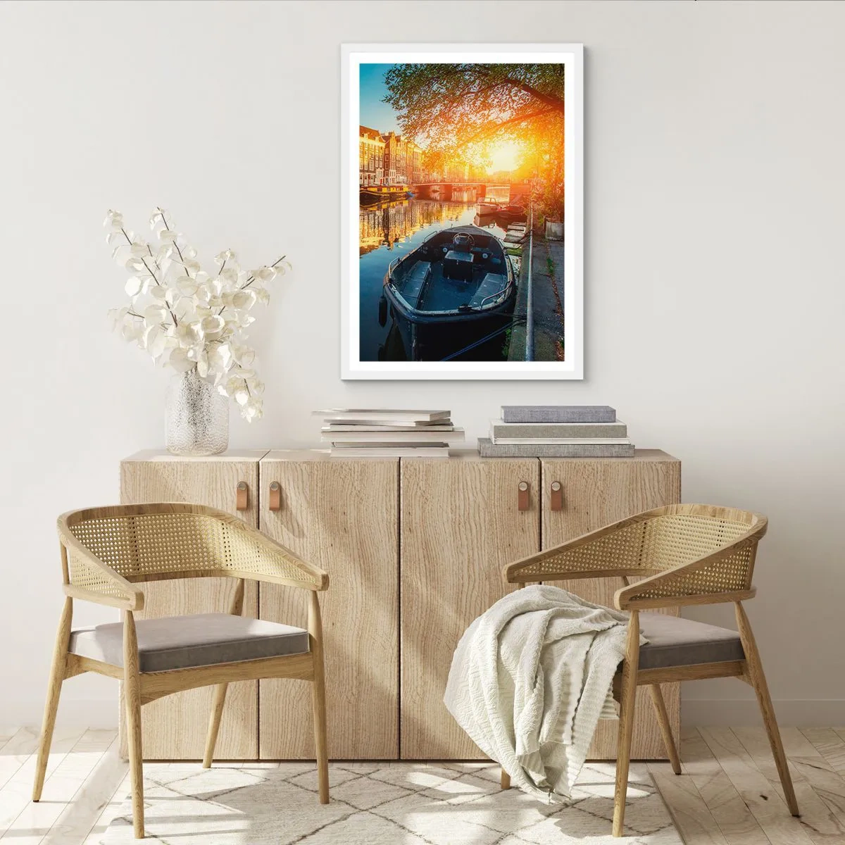 Poster in einem weißen Rahmen - Morgen in Amsterdam - 50x70 cm