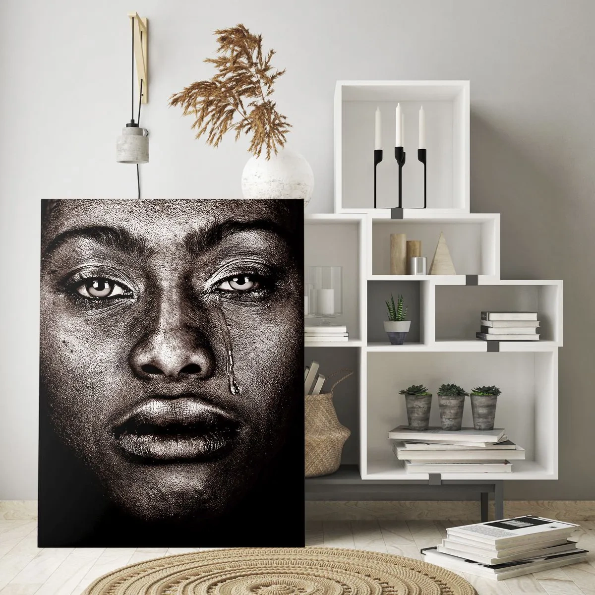 Glasbild - Bild auf glas - Porträt eines Gesichts mit einer einzelnen Träne auf schwarzem Hintergrund - 80x120cm - Eine Träne - Moderne Wanddekoration für Wohnzimmer und Schlafzimmer ARTTOR