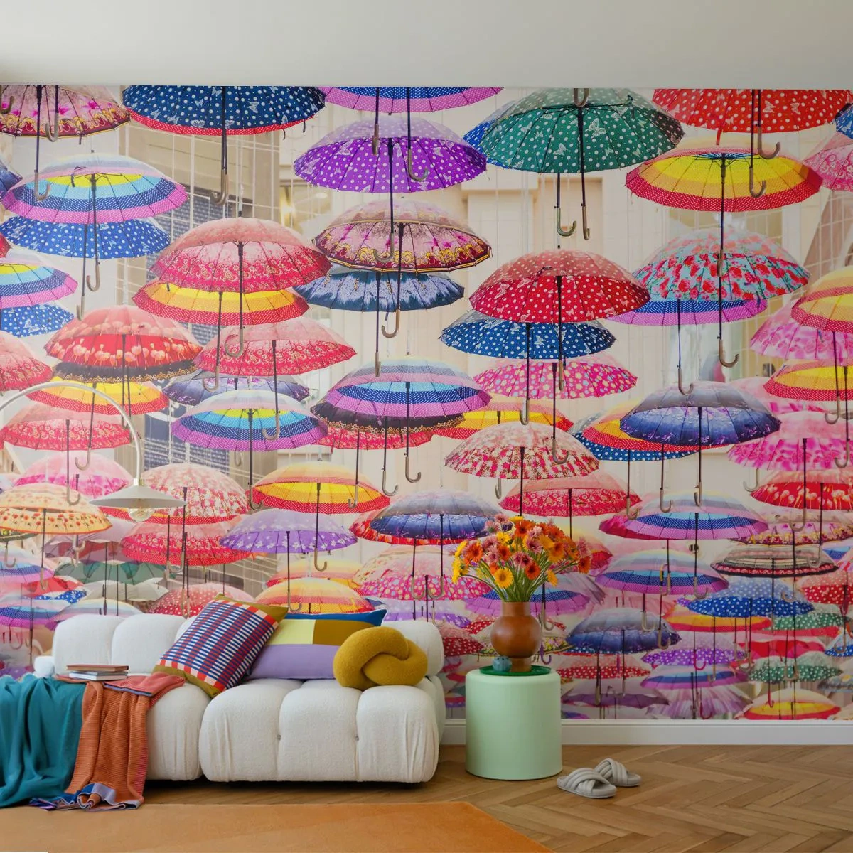 Fototapete Premium Canvas - Stadtwiese - Stadt, Bunte Regenschirme, Stück - 250x175 cm