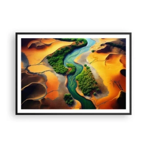 Poster in einem schwarzem Rahmen - Ein grüner Fluss, umgeben von goldenem Sand und Vegetation - 100x70cm - Lebensspendender Fluss - Moderne Wanddekoration für Wohnzimmer und Schlafzimmer ARTTOR
