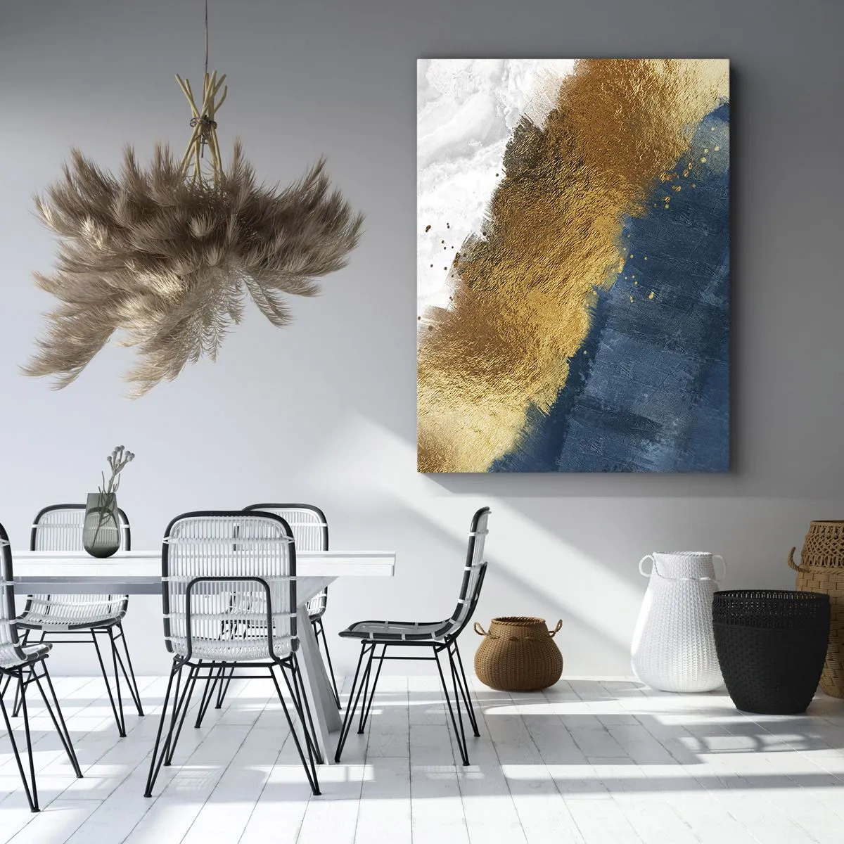 Bild auf Leinwand - Leinwandbild - Eine abstrakte Komposition in Gold-, Blau- und Weißtönen. - 50x70cm - Farben des Sommers - Moderne Wanddekoration für Wohnzimmer und Schlafzimmer ARTTOR