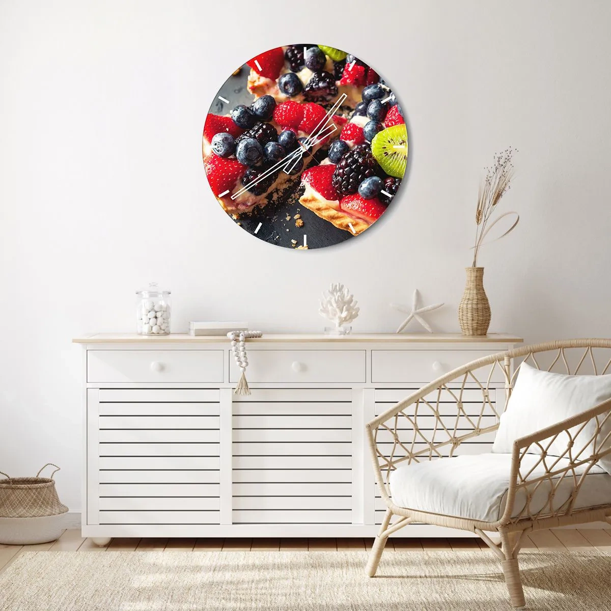 Wanduhr - Glasuhr - Fruchtdessert mit Beeren und Kiwi auf schwarzem Hintergrund - 30x30cm - Dolce Vita! - Moderne Wanddekoration für Wohnzimmer, Küche und Schlafzimmer ARTTOR