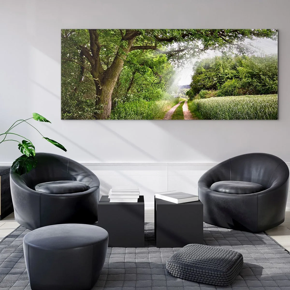 Glasbild - Bild auf glas - Eine unbefestigte Straße zwischen grünen Bäumen und Sonnenlicht - 160x50cm - Et in Arcadia ego - Moderne Wanddekoration für Wohnzimmer und Schlafzimmer ARTTOR