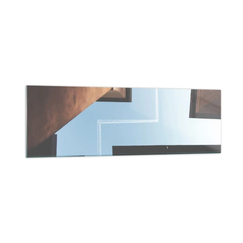 Glasbild - Bild auf glas - Blick auf das Flugzeug und seine Spur am Himmel aus der Straßenperspektive - 160x50cm - Über dem Stadtlabyrinth - Moderne Wanddekoration für Wohnzimmer und Schlafzimmer ARTTOR