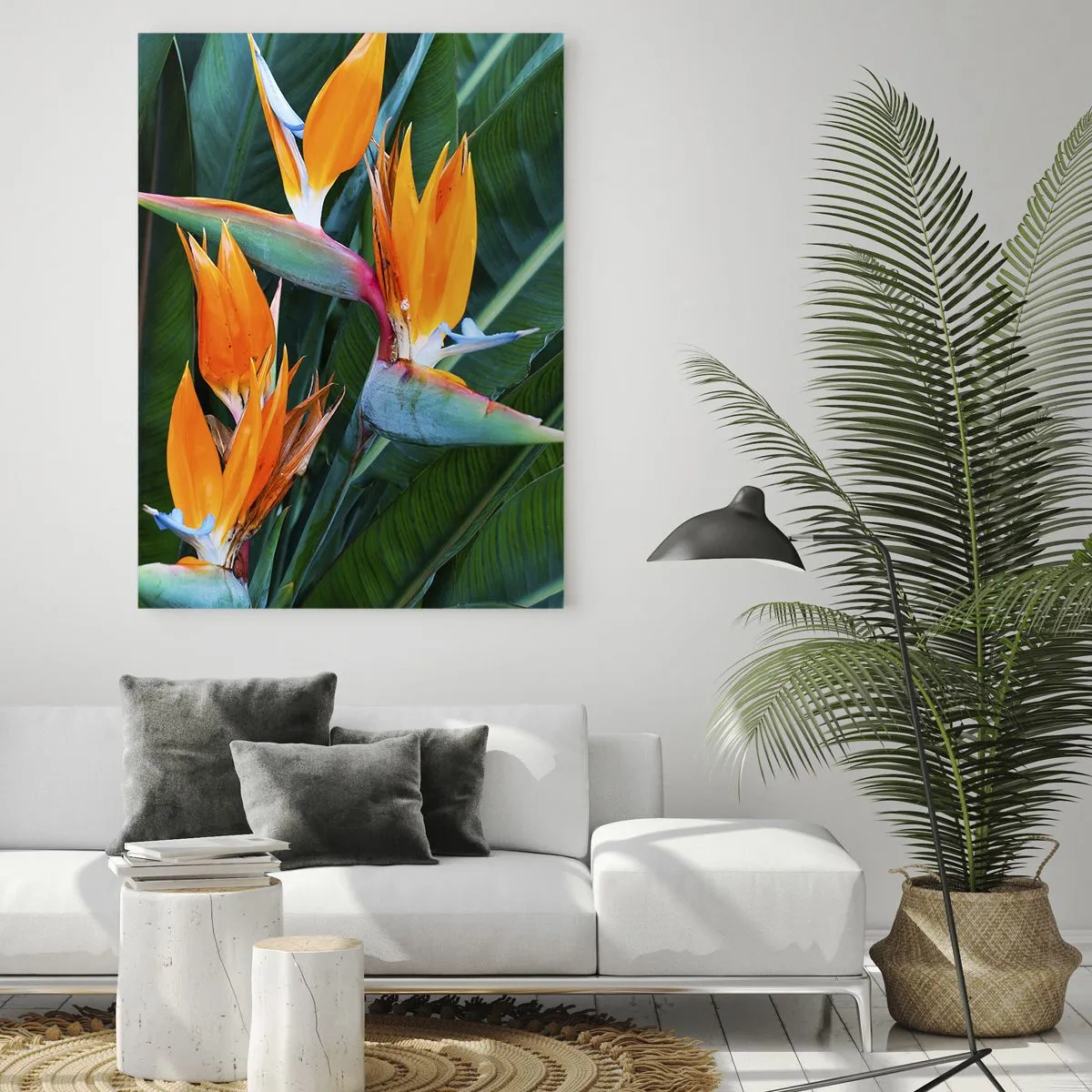 Glasbild - Bild auf glas - Exotische Strelitzienblüten zwischen großen grünen Blättern - 50x70cm - Ist es eine Blume oder ist es ein Vogel? - Moderne Wanddekoration für Wohnzimmer und Schlafzimmer ARTTOR