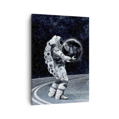 Bild auf Leinwand - Leinwandbild - Astronaut mit Erde vor dem Sternenhimmel - 50x70cm - Auf der Milchstraße - Moderne Wanddekoration für Wohnzimmer und Schlafzimmer ARTTOR