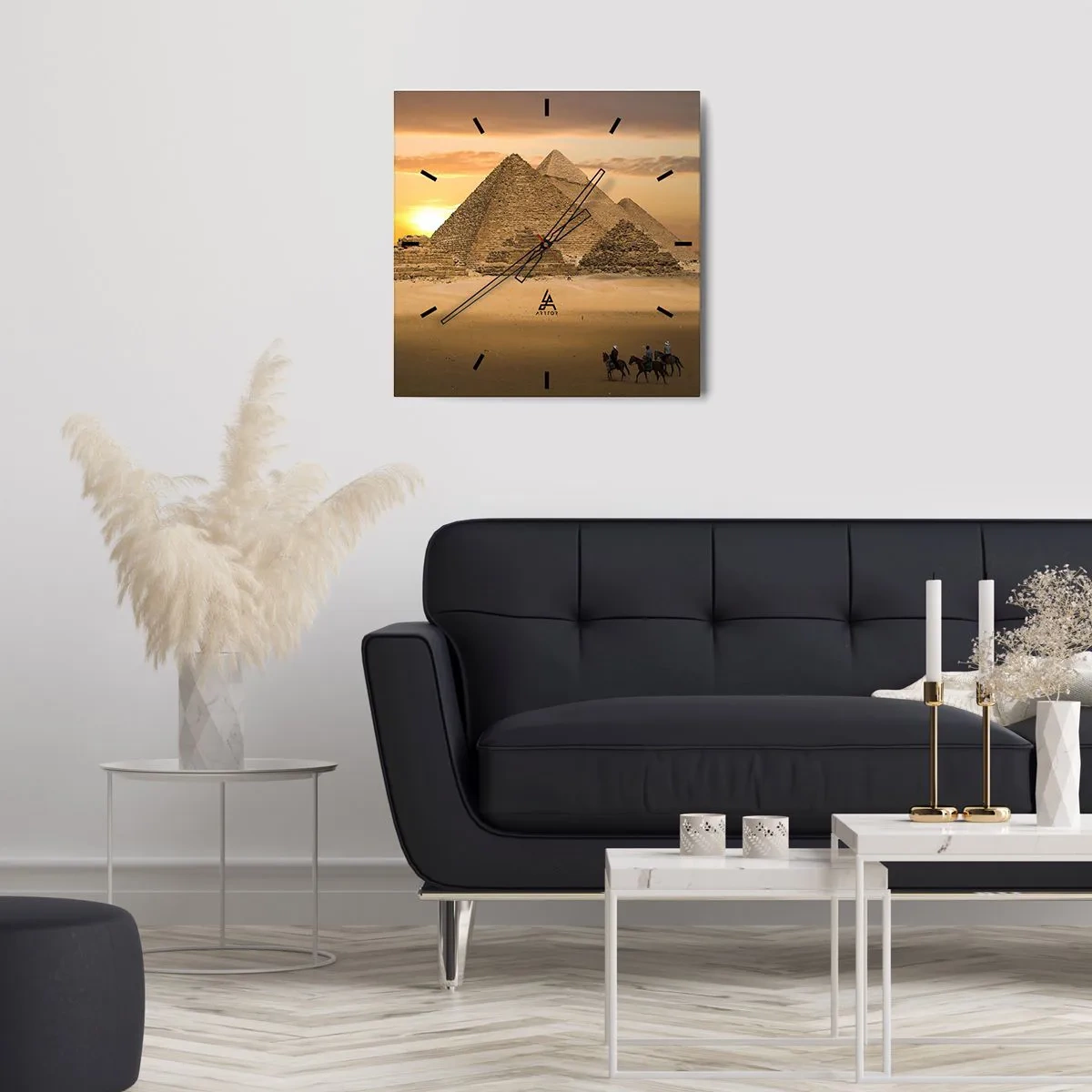 Wanduhr - Glasuhr - Pyramiden in Ägypten bei Sonnenuntergang mit Reitern auf Pferden - 30x30cm - Seit Tausenden von Jahren keine Veränderung - Moderne Wanddekoration für Wohnzimmer und Schlafzimmer ARTTOR