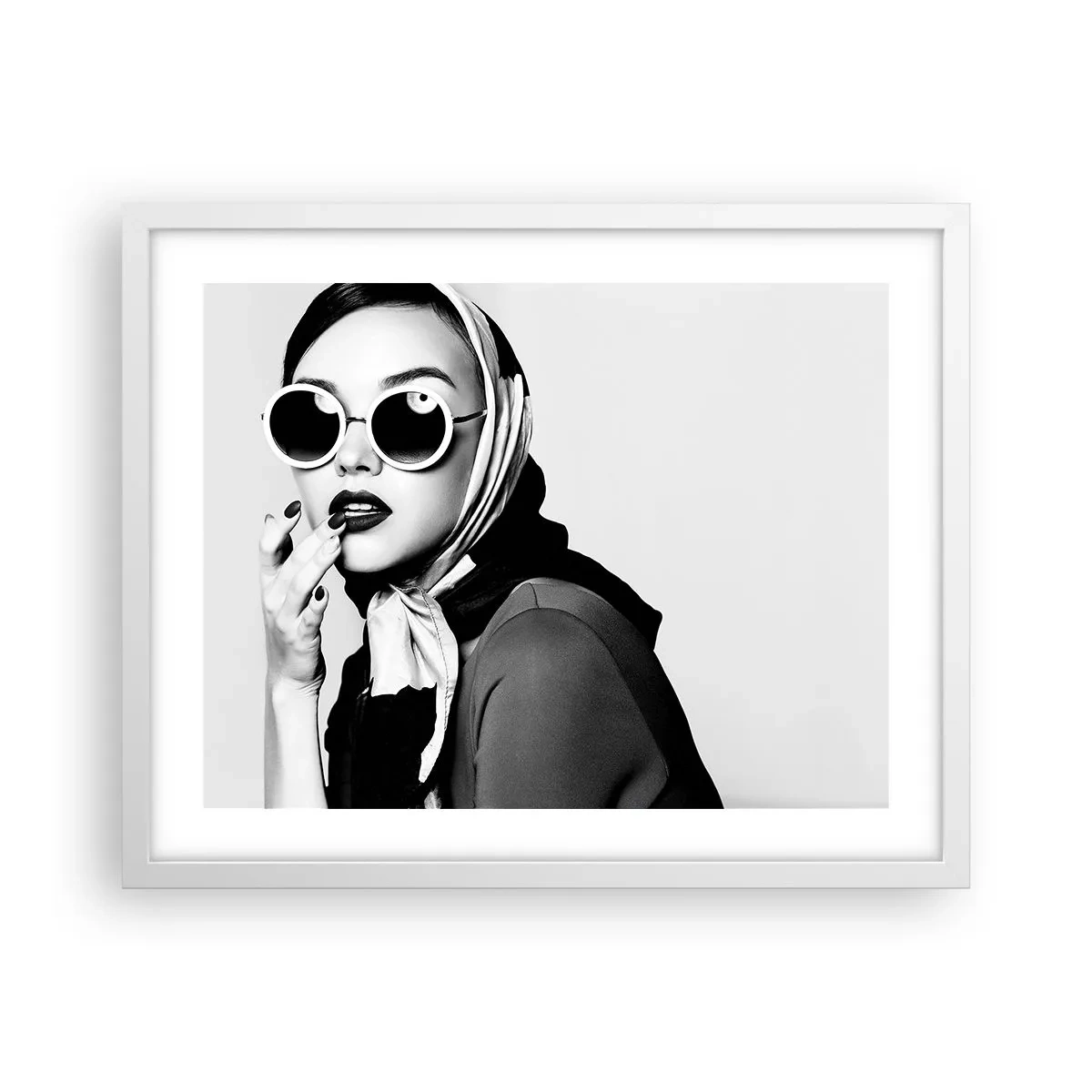 Poster in einem weißen Rahmen - Grüße aus den 1960er Jahren - 50x40 cm