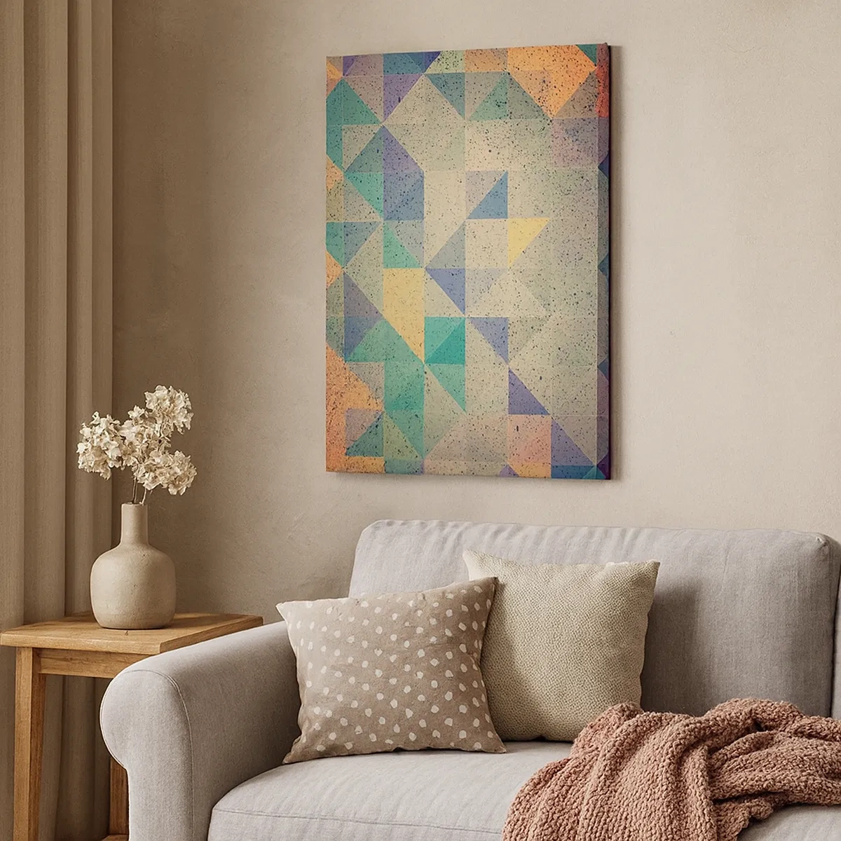 Bild auf Leinwand - Leinwandbild - Eine farbenfrohe Komposition aus geometrischen Dreiecken in Pastelltönen. - 50x70cm - Republik der Dreiecke - Moderne Wanddekoration für Wohnzimmer und Schlafzimmer ARTTOR