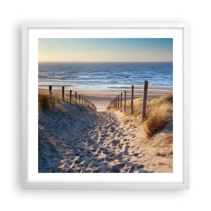 Poster in einem weißen Rahmen - Das Rauschen des Meeres, der Gesang der Vögel, ein wilder Strand im Gras ... - 50x50 cm