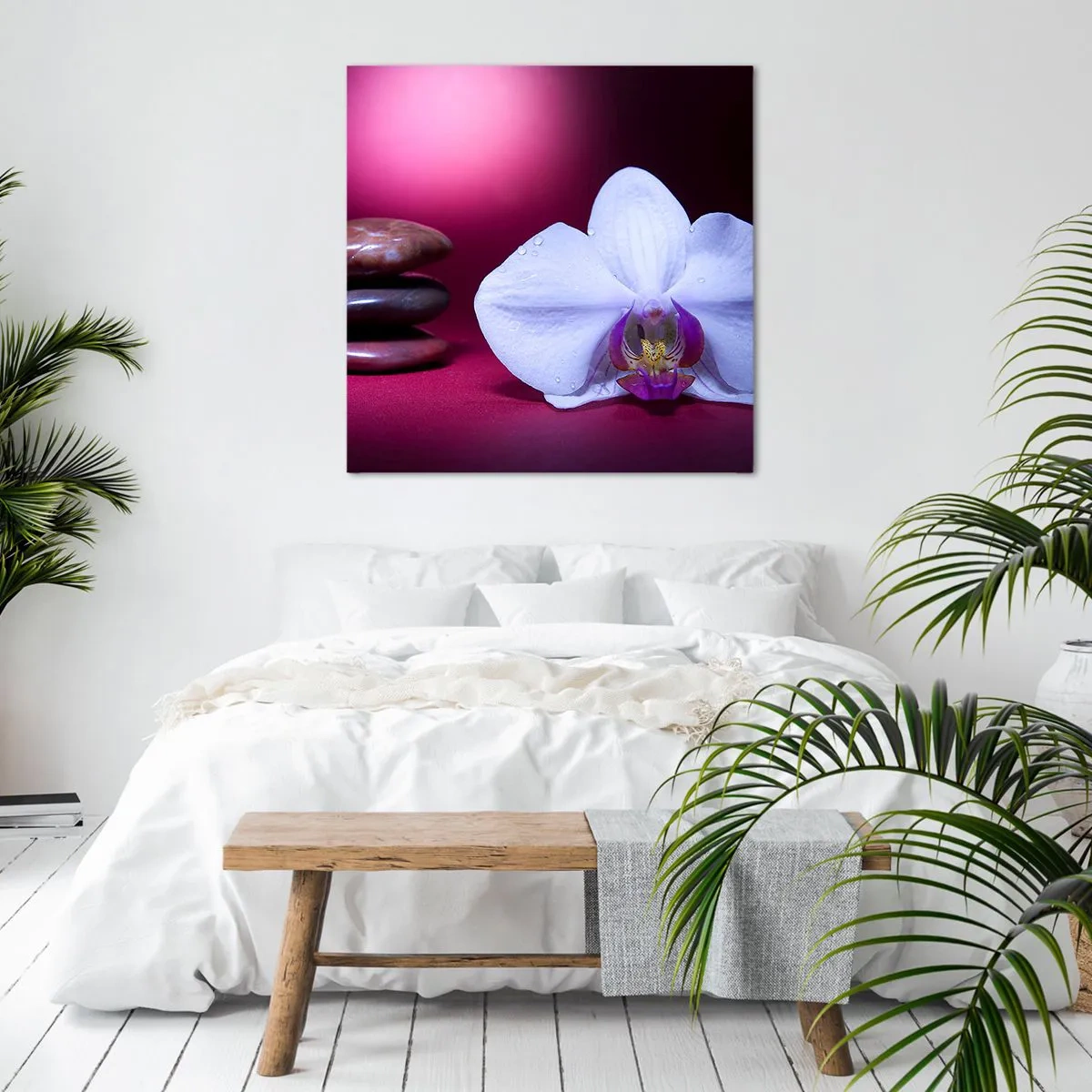 Bild auf Leinwand - Leinwandbild - Eine Studie der Frische in Lila - 70x70 cm