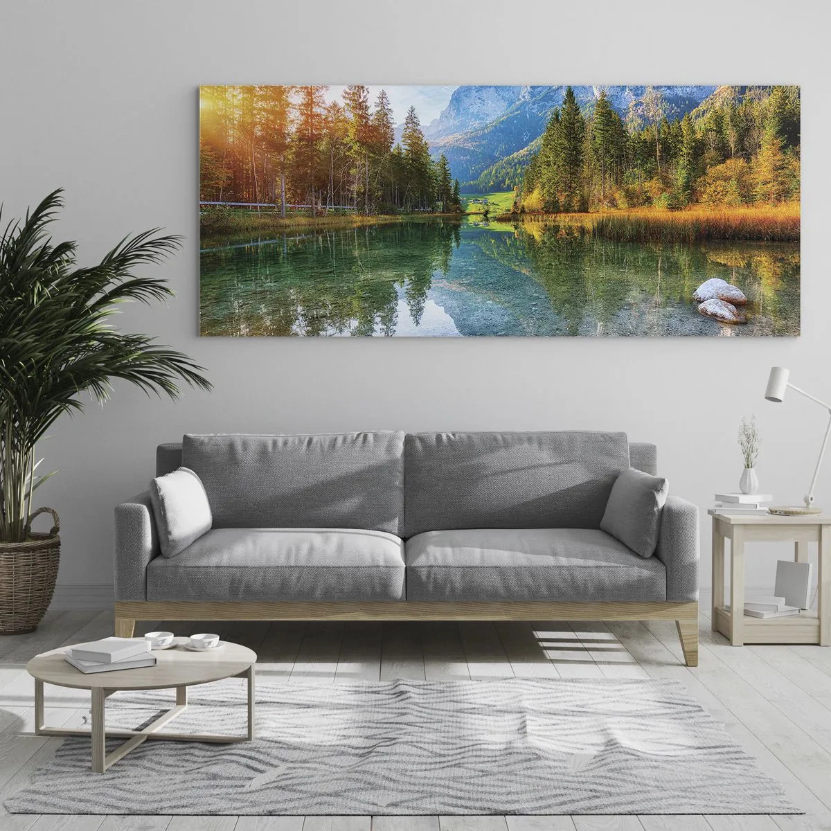 Glasbild - Bild auf glas - Ein malerischer See, umgeben von Bergen und Wäldern - 160x50cm - Die Sanftheit des Herbstes - Moderne Wanddekoration für Wohnzimmer und Schlafzimmer ARTTOR