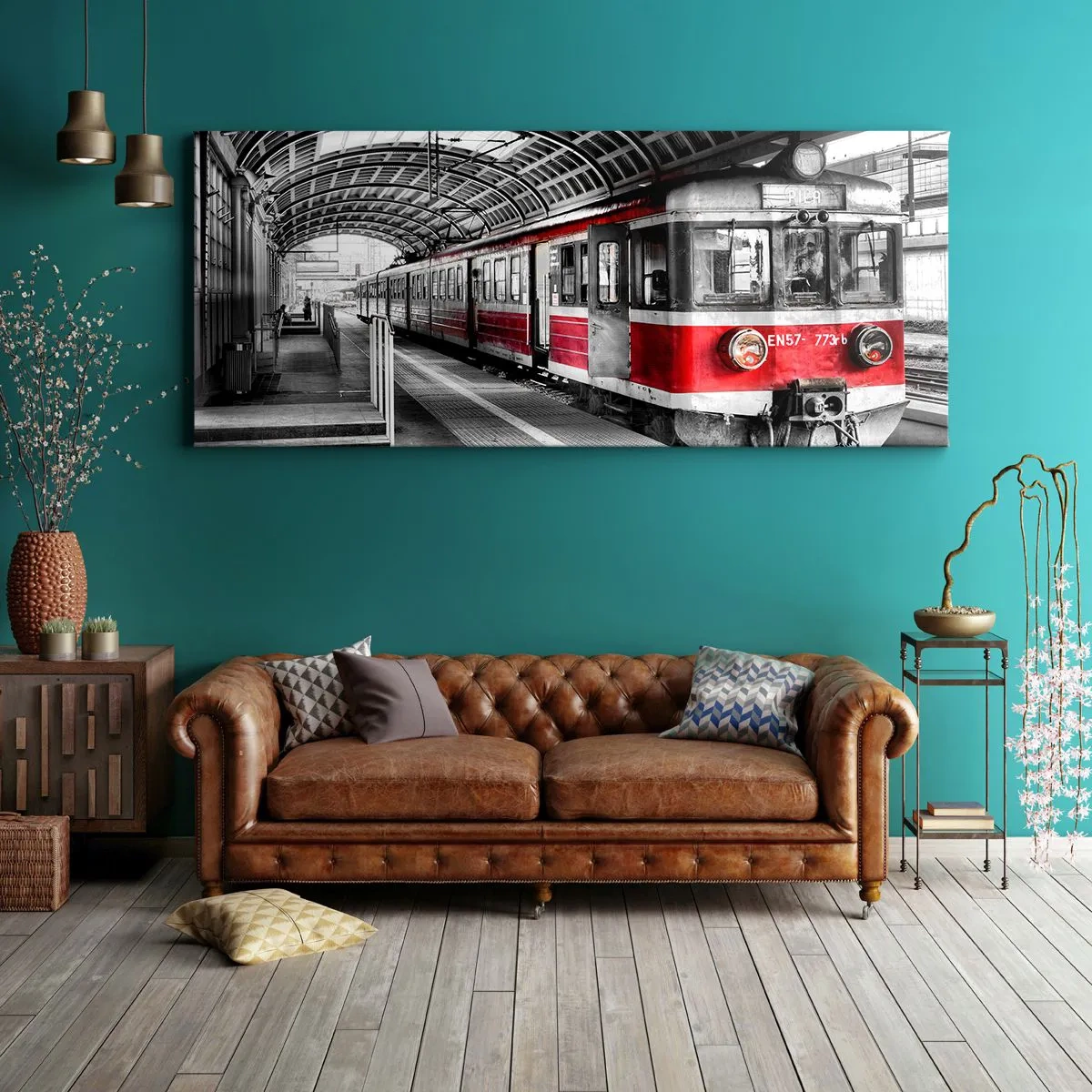Bild auf Leinwand - Leinwandbild - Roter Zug am Bahnhof unter einem Dach - 140x50cm - Vielleicht ist es eine Reise Ihres Lebens? - Moderne Wanddekoration für Wohnzimmer und Schlafzimmer ARTTOR