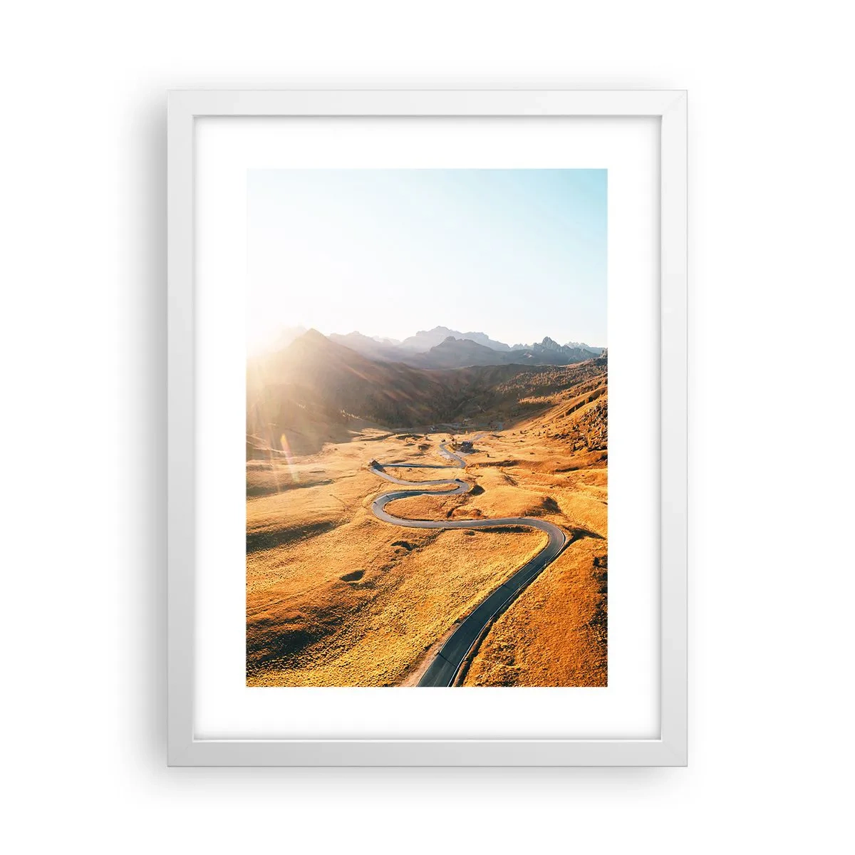 Poster in einem weißen Rahmen - In einem goldenen Tal - 30x40 cm