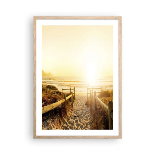 Poster in einem Rahmen aus heller Eiche - Über die Düne, der Sonne entgegen - 50x70 cm