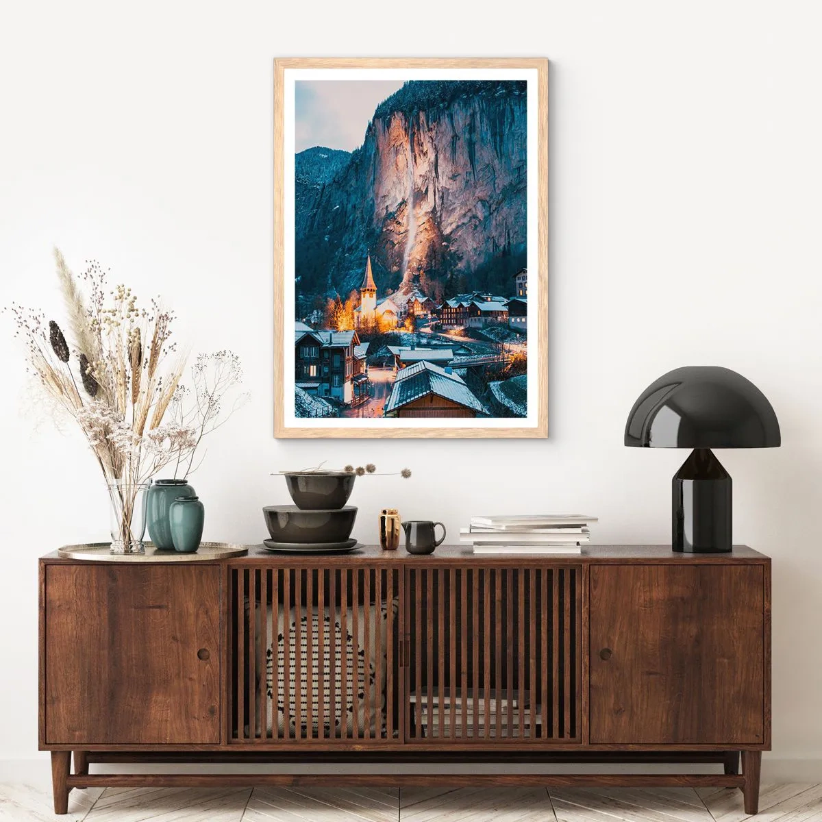 Poster in einem Rahmen aus heller Eiche - Der leuchtende Geist des Winters - 30x40 cm