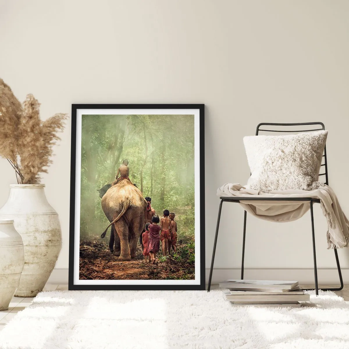 Poster in einem schwarzem Rahmen - Kinder und ein Elefant im Regenwald - 50x70cm - Neues Dschungelbuch - Moderne Wanddekoration für Wohnzimmer und Schlafzimmer ARTTOR